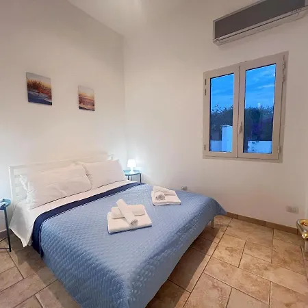 Nel Salento Con Piscina E Ulivi